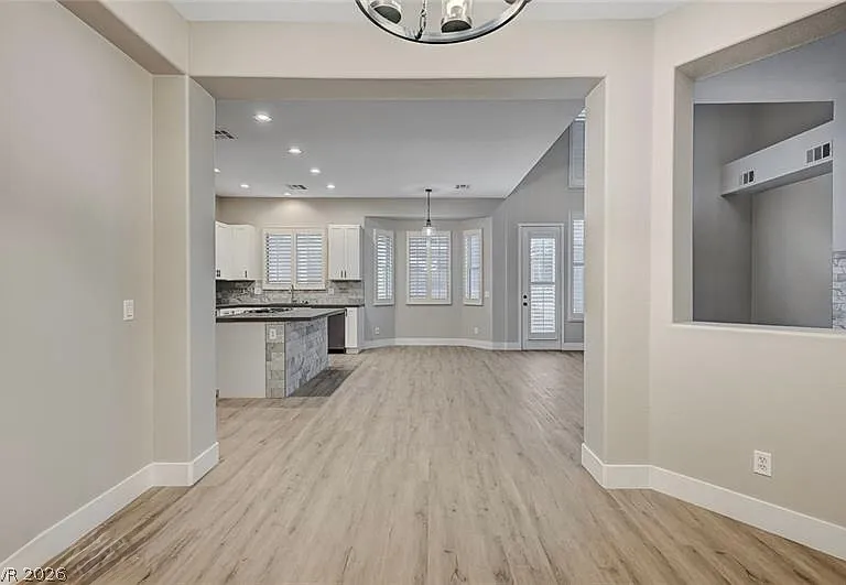8103 Villa Cano St — Photo 21