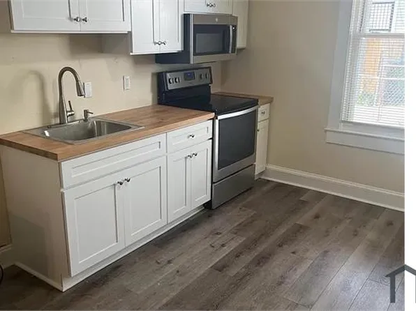 1637 E 25th St, Baltimore, MD 21213