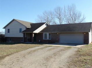 13744 Highway O, Dixon, MO 65459