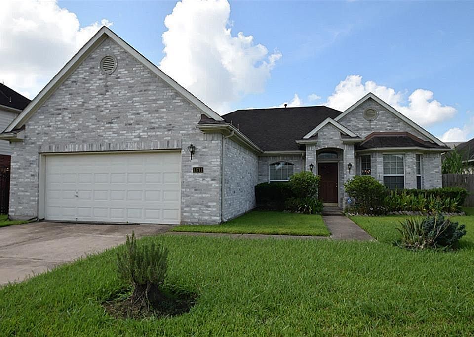 1st image of 13711 Eldridge Valley Dr