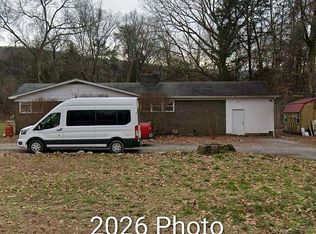 4880 Hills Creek Rd, McMinnville, TN 37110