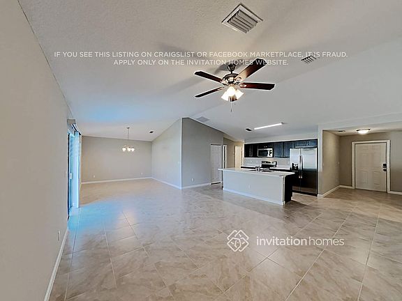 4th image of 2001 SW Del Rio Blvd