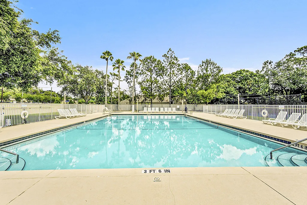 Cedar Forest Apartments — Photo 1
