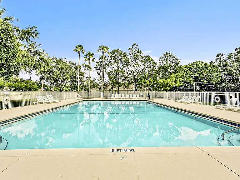 Cedar Forest Apartments — Photo 1