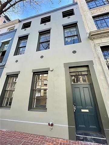 1st image of 608 Baronne St #2A