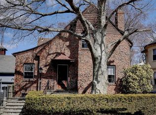 258 Olney St, Providence, RI 02906