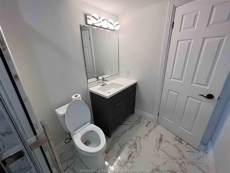 511 Gauthier Dr — Photo 8