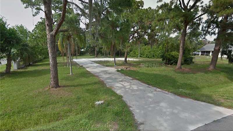 1st image of 119 Lakeview Dr