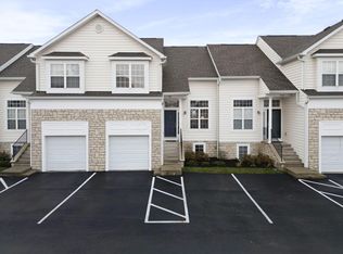 7051 Cavalcade Dr #37, New Albany, OH 43054