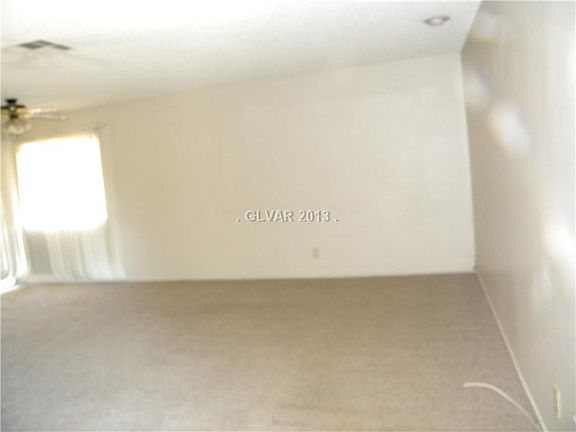 4th image of 123 Barbados St
