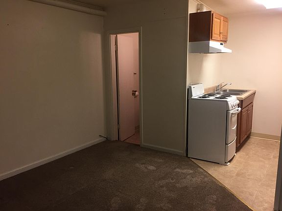 3rd image of 136 Dunkel St APT 1