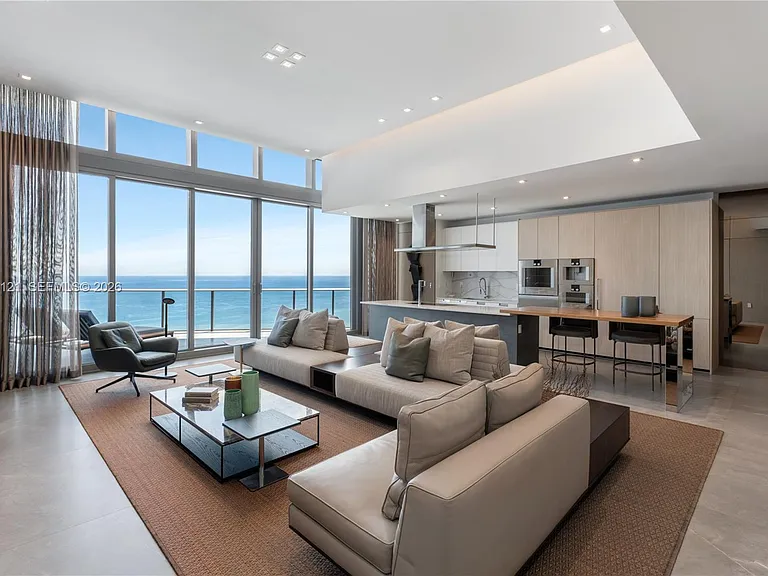 15701 Collins Ave #4802 — Photo 4
