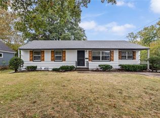 7100 Marty St, Overland Park, KS 66204