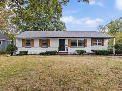 7100 Marty St, Overland Park, KS, 66204