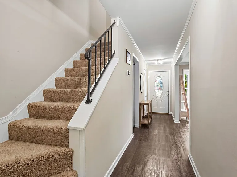 1488 Orleans Ct — Photo 7