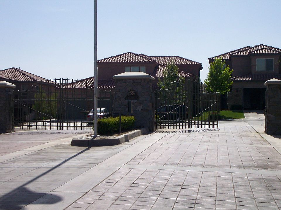 Entrance Gate 