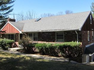 849 Boston Post Rd, Weston, MA 02493