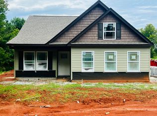 1031 Piedmont Rd, Chesnee, SC 29323