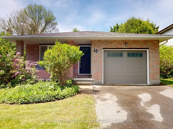 43 Walmer Gdns, London, ON N6G 4H5