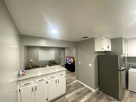 3rd image of 519 E Ridgecrest Blvd APT C