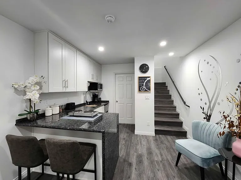 2910 Lincoln Park Ave — Photo 30