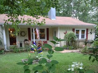 141 Willoughby Loop Rd, Pinson, TN 38366