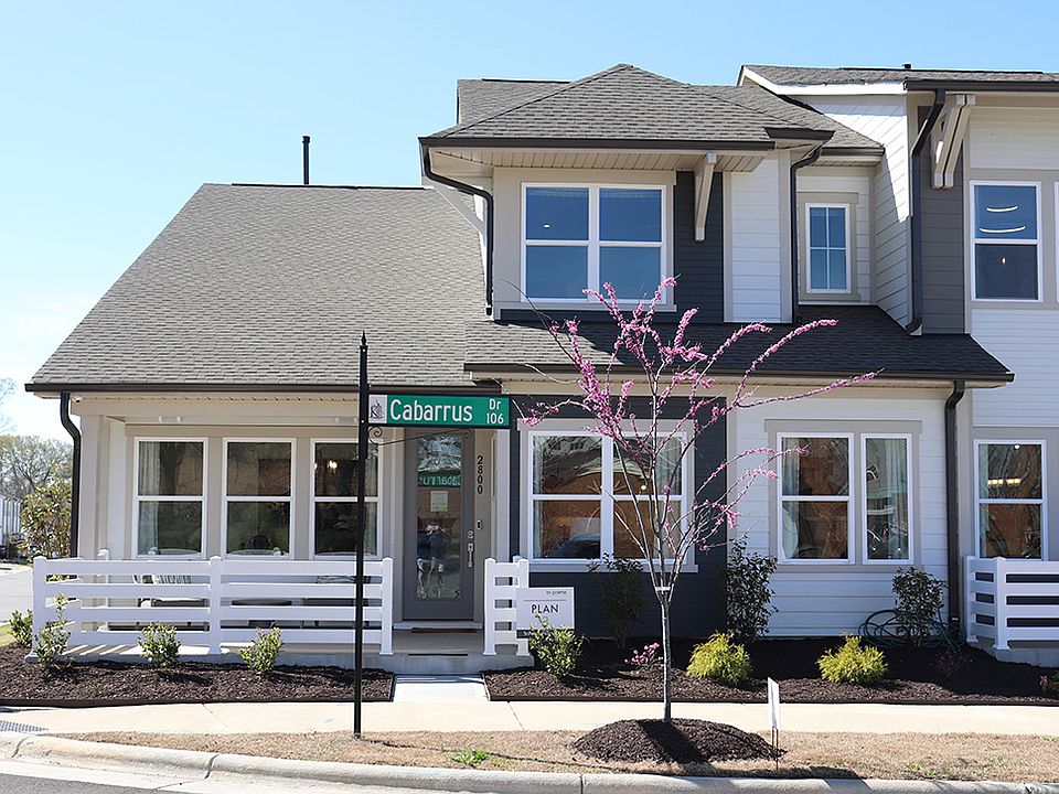 Pennant Square Plan 3 Exterior Style C