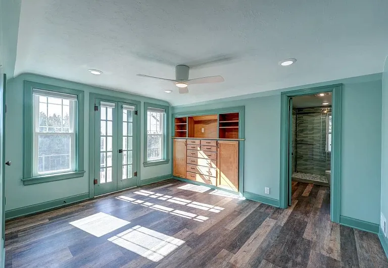 1702 Simpson Ave — Photo 5