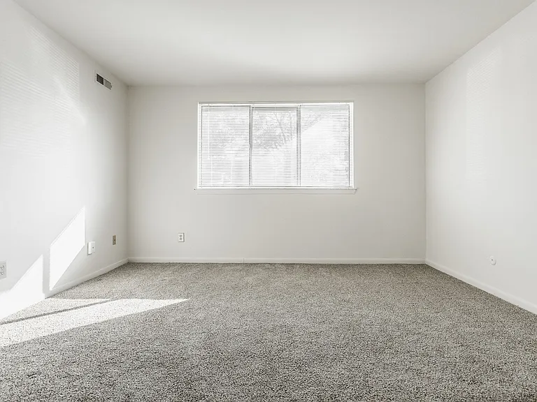 The Timbers Apartments — Photo 11