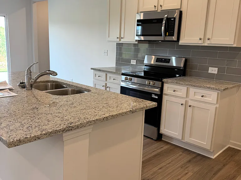 461 Madison Lakeview Dr — Photo 8