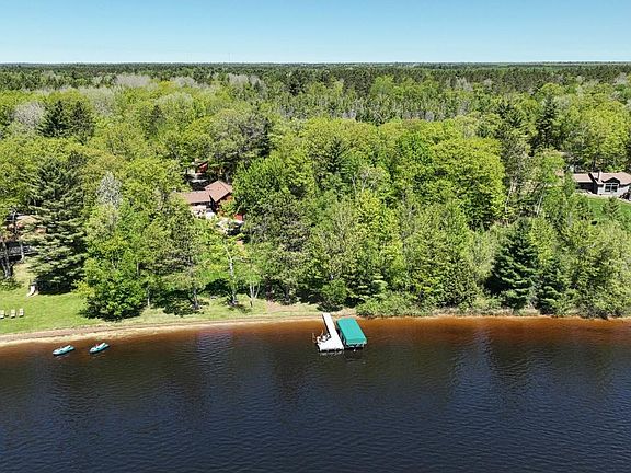 4th image of 1807 Lighthouse Lodge Rd