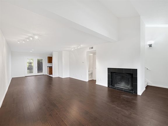 3rd image of 7611 Woodthrush Dr #14