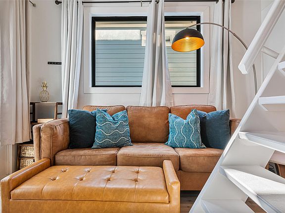 5th image of 3817 Avenue R