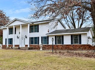 W1166 Badger Rd, Fountain City, WI 54629