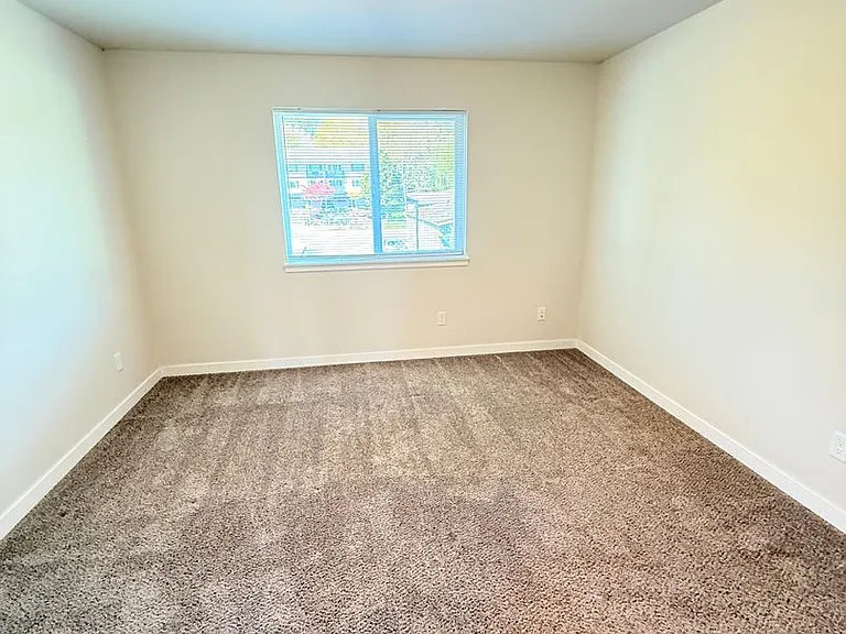 9218 Conroy Pl NW — Photo 18
