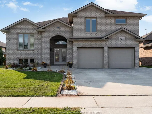 859 Southwood Dr, Windsor, ON N8L 1G1