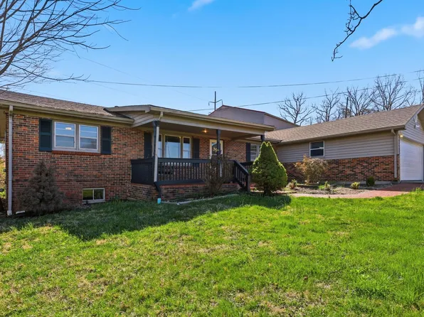 30 Halls Ln, Stanton, KY 40380