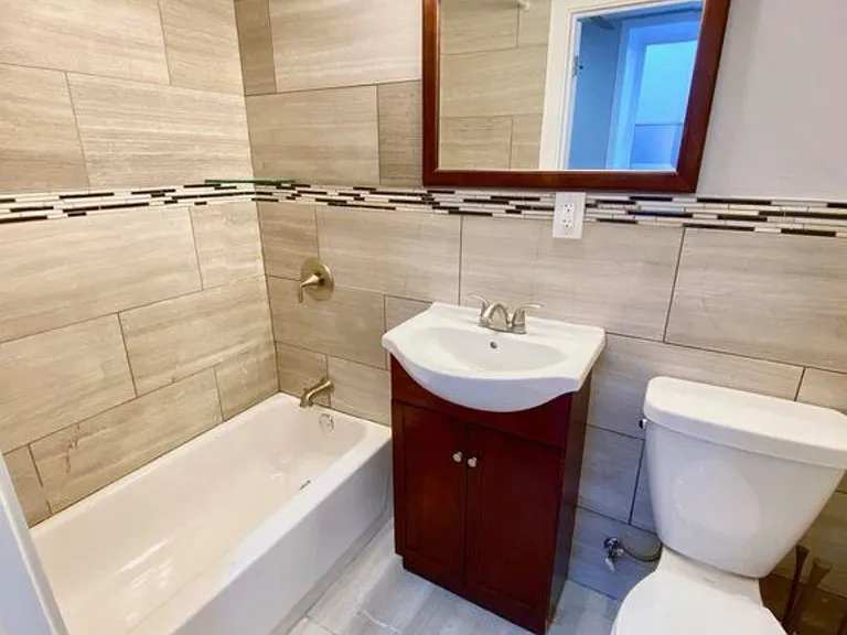 1238 E Columbia Ave #11 — Photo 11