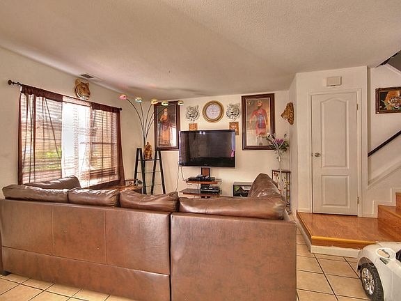 5th image of 2189 Medallion Dr