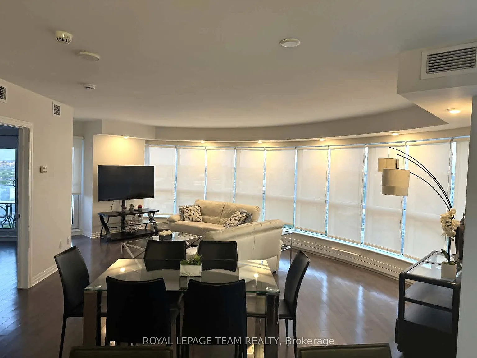 2 bed, $3,795 — Photo 4