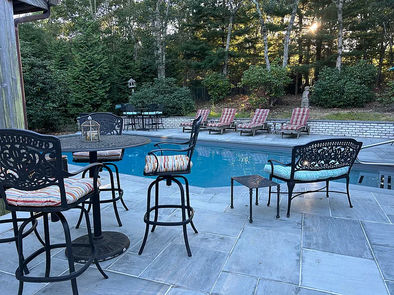 40 Bonac Wood Ln — Photo 21
