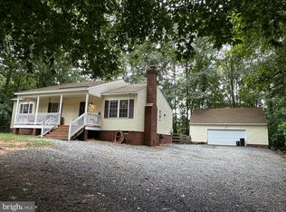 1021 Belsches Rd, Bumpass, VA 23024