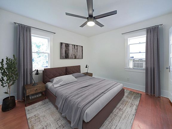 5th image of 719 N Vendome St
