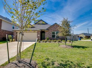 211 Sintra Lake Way, Rosenberg, TX 77469