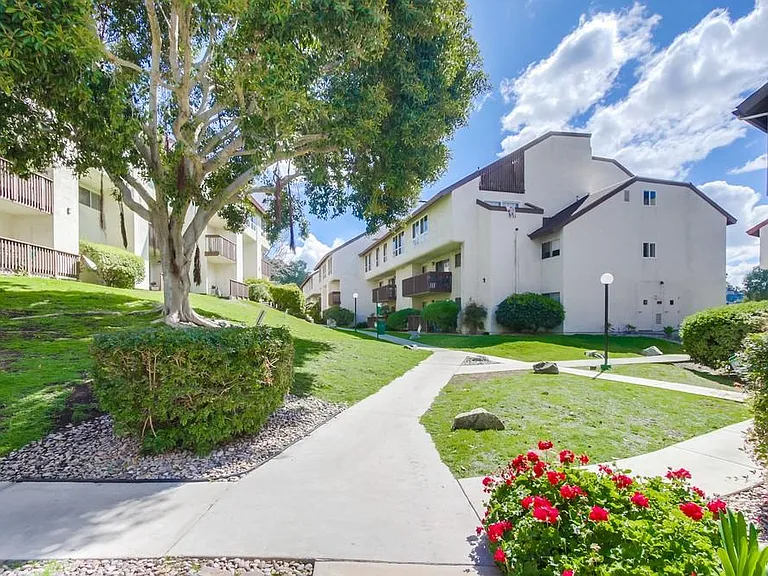 6111 Rancho Mission Rd #108 — Photo 35