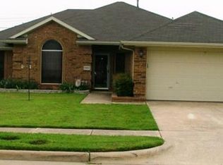 8409 Concord Dr, Rowlett, TX 75089