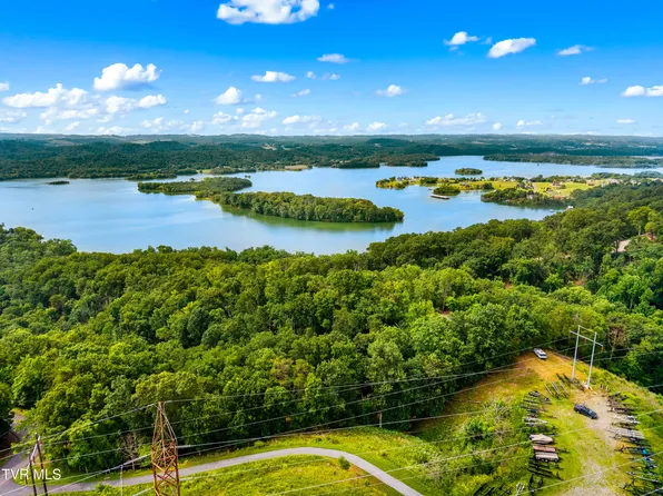 648 Lakeview Dr, Mooresburg, TN 37811