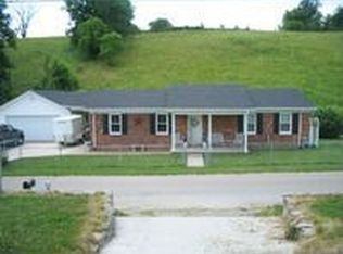 2976 Gillespie Pike, Paint Lick, KY 40461