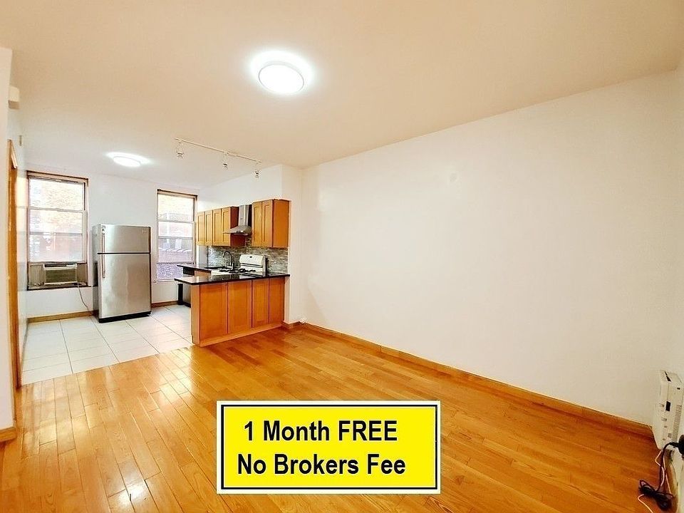 1st image of 319 Smith St APT 1