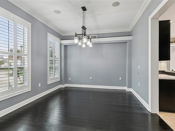 5th image of 131 Turnberry Dr